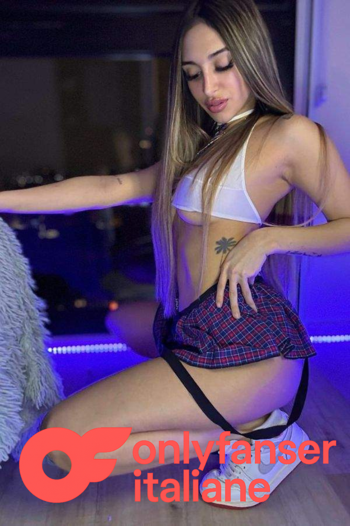 Lena Bianchi OnlyFans foto 3